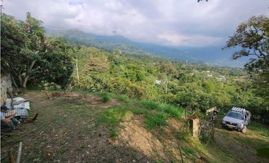 Lote con linda vista en Tena