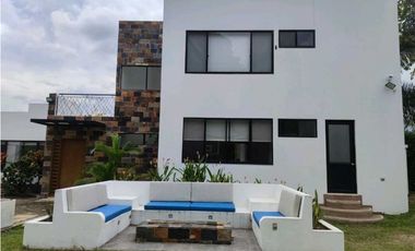 Casa Quinta en Condominio en La Mesa Cundi