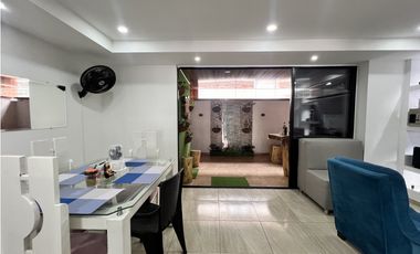 Casa Moderna en venta | 3 habitaciones | 2 garajes | 110 m²