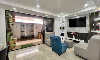 Casa Moderna en venta | 3 habitaciones | 2 garajes | 110 m²