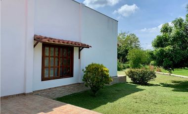 Hermosa finca en venta - Santa Elena El Cerrito Valle Colombia