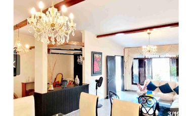 VENDO HERMOSA CASA UBICADISIMA PARAISO AREA 240 MTS  UNA PLANTA