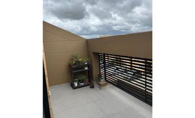 VENDE CASA 114,65 CHA