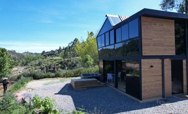 Cabaña doble con vista y acceso al embalse el Peñol vereda el Marial