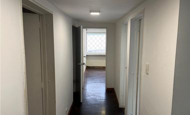 ARRIENDO / ALQUILO ESPACIOS PARA OFICINA/S  BODEGA  EN EL POLO CLUB