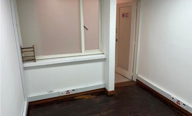 ARRIENDO / ALQUILO ESPACIOS PARA OFICINA/S  BODEGA  EN EL POLO CLUB