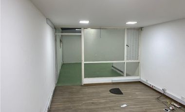 ARRIENDO / ALQUILO ESPACIOS PARA OFICINA/S  BODEGA  EN EL POLO CLUB