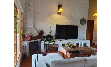 CASA FINCA EN VENTA EL RETIRO