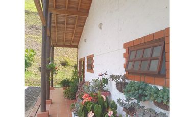 CASA FINCA EN VENTA EL RETIRO