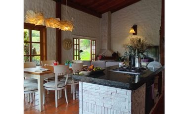CASA FINCA EN VENTA EL RETIRO