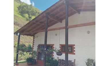 CASA FINCA EN VENTA EL RETIRO