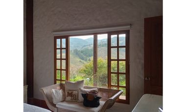 CASA FINCA EN VENTA EL RETIRO