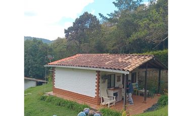 CASA FINCA EN VENTA EL RETIRO