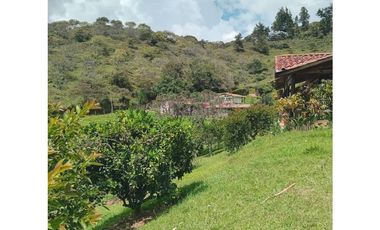 CASA FINCA EN VENTA EL RETIRO