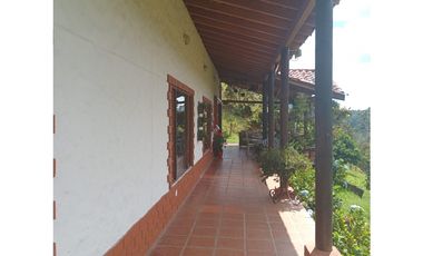CASA FINCA EN VENTA EL RETIRO