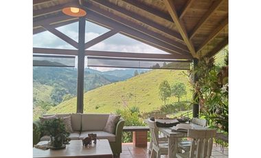 CASA FINCA EN VENTA EL RETIRO