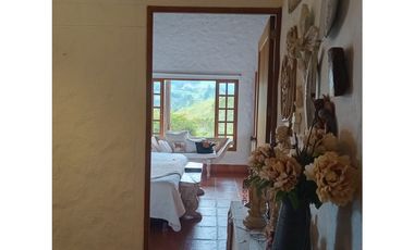 CASA FINCA EN VENTA EL RETIRO