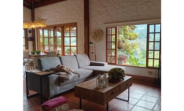 CASA FINCA EN VENTA EL RETIRO