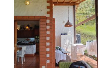 CASA FINCA EN VENTA EL RETIRO
