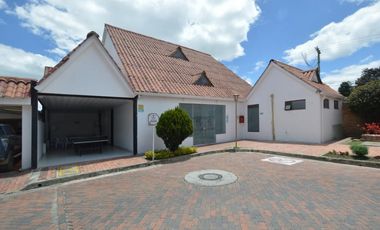 ACSI 1103. Casa en venta, Mosquera Cundinamarca