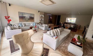 VENTA TRES ALCOBAS SEGUNDO PISO TORRE BAHIA KARIBANA GOLF BEACH