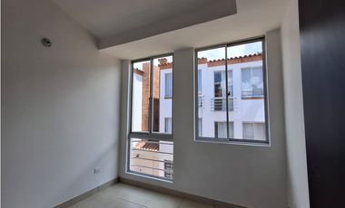 VENTA DE CASA EN FUSAGASUGA - SAN ANTONIO CONJUNTO MONTEARROYO