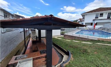 VENTA DE CASA EN FUSAGASUGA - SAN ANTONIO CONJUNTO MONTEARROYO