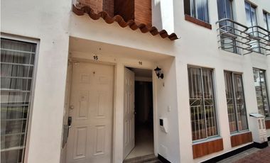 VENTA DE CASA EN FUSAGASUGA - SAN ANTONIO CONJUNTO MONTEARROYO