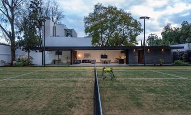 Romero de Terreros, Casa como terreno con uso de suelo para 2 casas