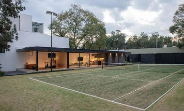 Romero de Terreros, Casa como terreno con uso de suelo para 2 casas