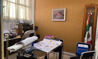 Coapa, Edificio en venta a 2 cuadras de Galerías Coapa