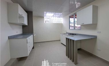 ALQUILER APARTAMENTO TIPO ANEXO EN BRISAS DEL GOLF KAF