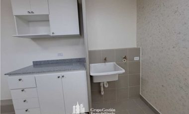 ALQUILER APARTAMENTO TIPO ANEXO EN BRISAS DEL GOLF KAF
