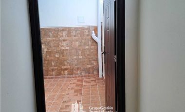ALQUILER APARTAMENTO TIPO ANEXO EN BRISAS DEL GOLF KAF