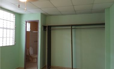 COD05 Casa en Venta - Brisas del Golf Arraiján $95,900