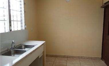 COD05 Casa en Venta - Brisas del Golf Arraiján $95,900