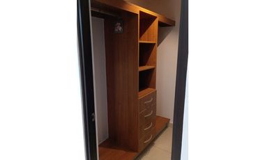 Venta, 3 habitaciones en edificio El Tamarindo, Altos del Golf