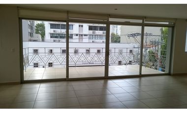 Venta, 3 habitaciones en edificio El Tamarindo, Altos del Golf