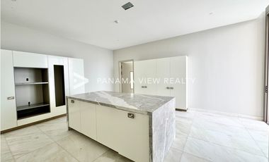 LA MAISON FENDI PENTHOUSE  / SANTA MARIA / VENTA