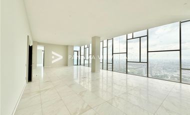 LA MAISON FENDI PENTHOUSE  / SANTA MARIA / VENTA