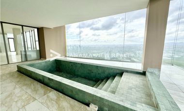 LA MAISON FENDI PENTHOUSE  / SANTA MARIA / VENTA