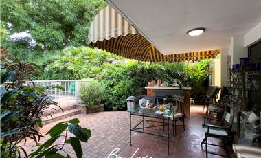 VENDO CASA EN ALTOS DEL GOLF CON PISCINA PRIVADA (2)