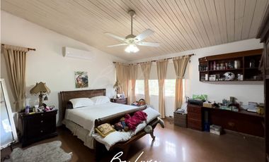 VENDO CASA EN ALTOS DEL GOLF CON PISCINA PRIVADA (2)