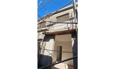 VENTA · DEPARTAMENTO PRIMER PISO · 2 DORM · G.CRUZ ·  BENEGAS