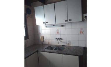 PH 4 AMBIENTES CON TERRAZA  Laprida 3967