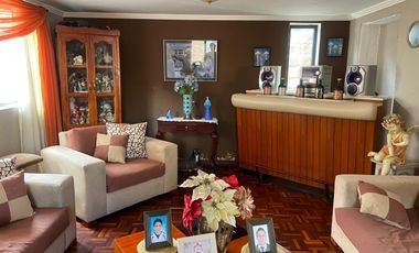 TERRENO EN VENTA, USO COMERCIAL. SECTOR ABELARDO J ANDRADE