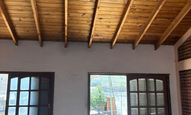 Casa en venta en Lanus Este