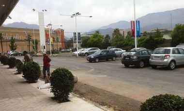 El Tranque - Av La Dehesa/Portal La Dehesa - Lo Barnechea - Local Comercial - Arriendo