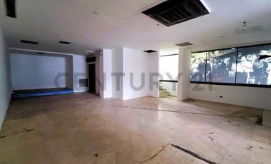 Estratégico Local Esquinero en Torres del Norte–PB Av. Miguel H. Alcívar. DN