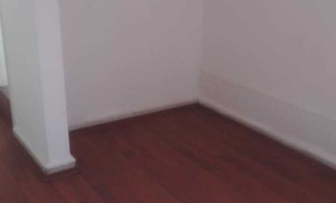 Hermoso local comercial ideal para oficina.